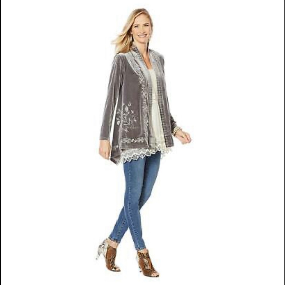 LaBellum Hillary Scott Velvet Topper 3x Silver